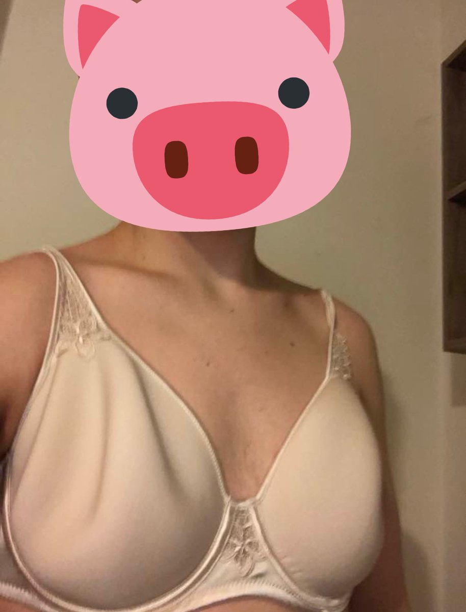 addictivejes's tweet photo. 💶 RT Game 💶
2/2/2, 2 kommentare subs, 4 doms! ✨
2h ⏰ 

helft mir das schweinchen bluten zu lassen 🥵💸

findom finD moneydom paypig femdom cashslave zahlfotze https://t.co/jYJ6DfMI5m