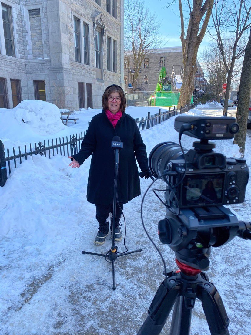 EquipeMemo's tweet photo. #LePacteÉducation @DianeBeaudet2 en entrevue avec @noovo_ca pour faire valoir le pacte pour qu’ensemble on exige du gouvernement Legault qu’il tienne sa promesse électorale de mettre l’ #education au coeur de ses priorités. Plus d’info > https://t.co/x2R6xOXiwR #polQc #AssNat https://t.co/owGoJ39luQ