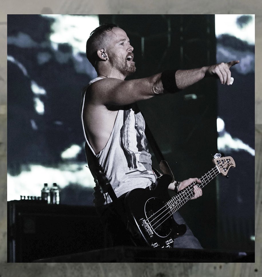 linkinpark's tweet image. Happy Birthday @phoenixlp 🥳