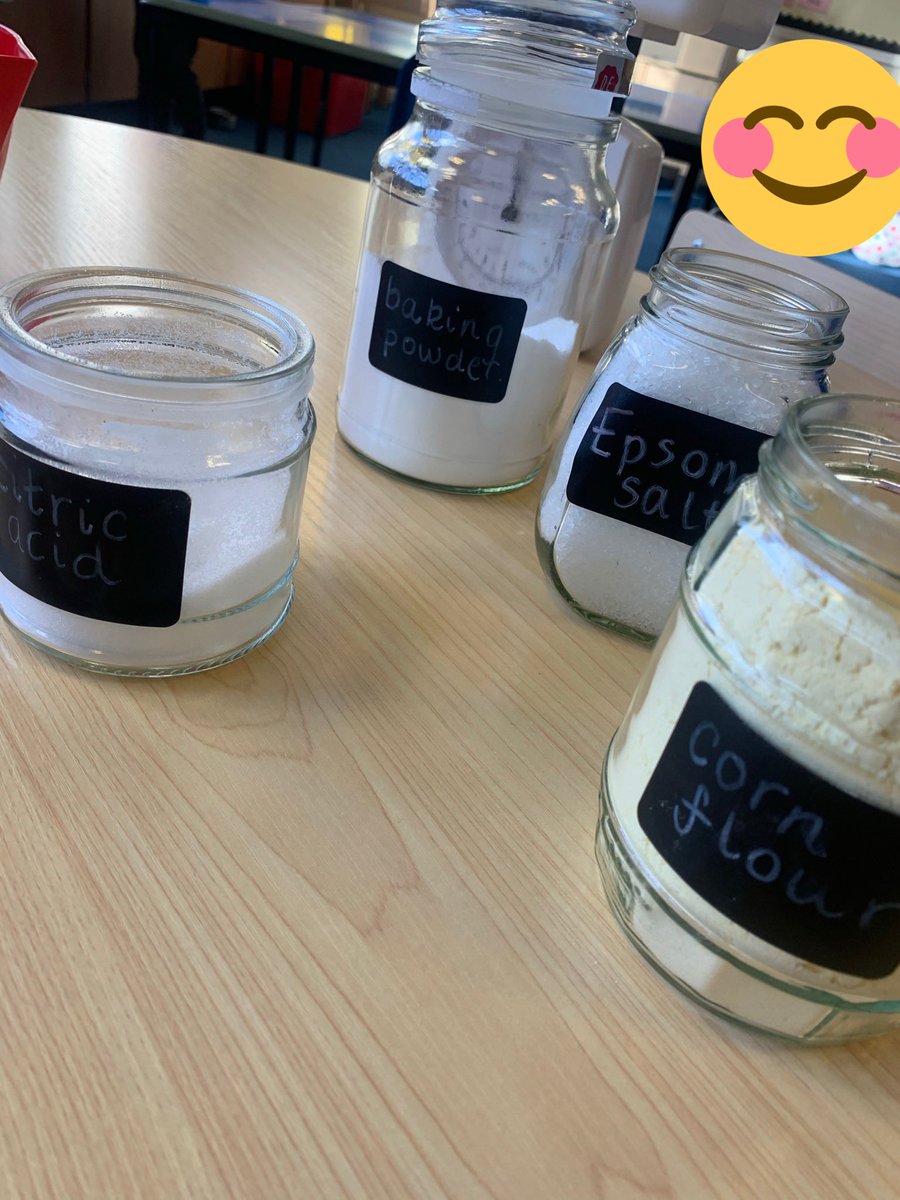 The beauty of being in a hub is different children being in. Same but different activity as Friday 🌟🔬 I have always wanted a STEM/potion station so taking this opportunity to start, love my chalk labelled jars #STEMnation #STEM #earlyyearseducator #bathbombtake2 #experiment