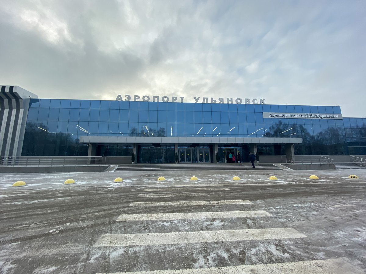 На охрану аэропорта Ульяновска встанет искусственный интеллект 🦾

Новая система безопасности будет состоять из сети радаров и видеокамер, а поступающие с них данные смогут обрабатываться в автоматическом режиме благодаря поддержке ИИ.

Подробнее: rostec.ru/news/roselektr…