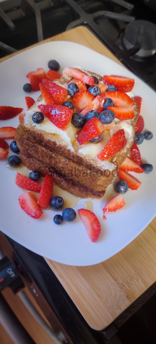 The best French Toast Ever!!!!!
You don't trust me? Just try and you will see by yourself 😊😊
🇺🇲Recipe 👇🏾
youtu.be/mPc0Hl4S7Ew
🇨🇮Recette ☝🏾
Les meilleurs pains perdus. Tu me crois pas? Essais la recette alors et tu verras !!!! 😁😁😁