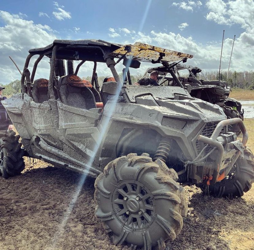 HighLifter's tweet photo. Somewhere under all the mud you’ll find a 2021 Ghost Gray + Orange #HighLifterEdition 🤘🏻 When you can’t see your bike, you know you’re having a good time‼️ Be like this guy at #MudNats2021
•
•
#HighLifter #WeBuildToThrill #PolarisRZR #MudNationals2021 https://t.co/pGizlO2Gnu
