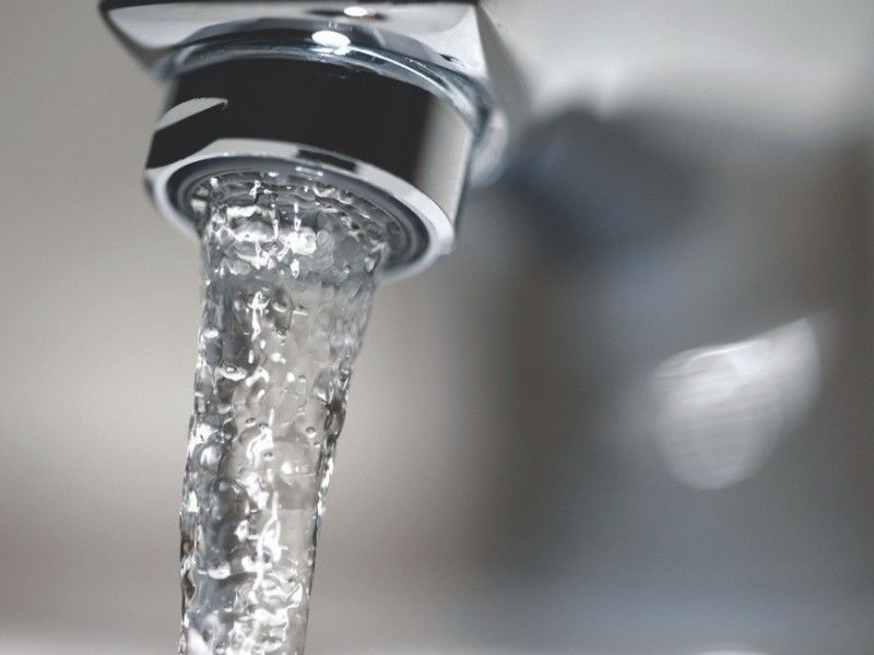 VillofDecatur's tweet image. RUN WATER NOTICE:  With the cold temperatures, we advise all residents to run water to prevent water lines from freezing for a period of 2 weeks.  A stream of water the size of a pencil lead should be run from a tap in the home that will not be turned 
off.
#DecaturMI