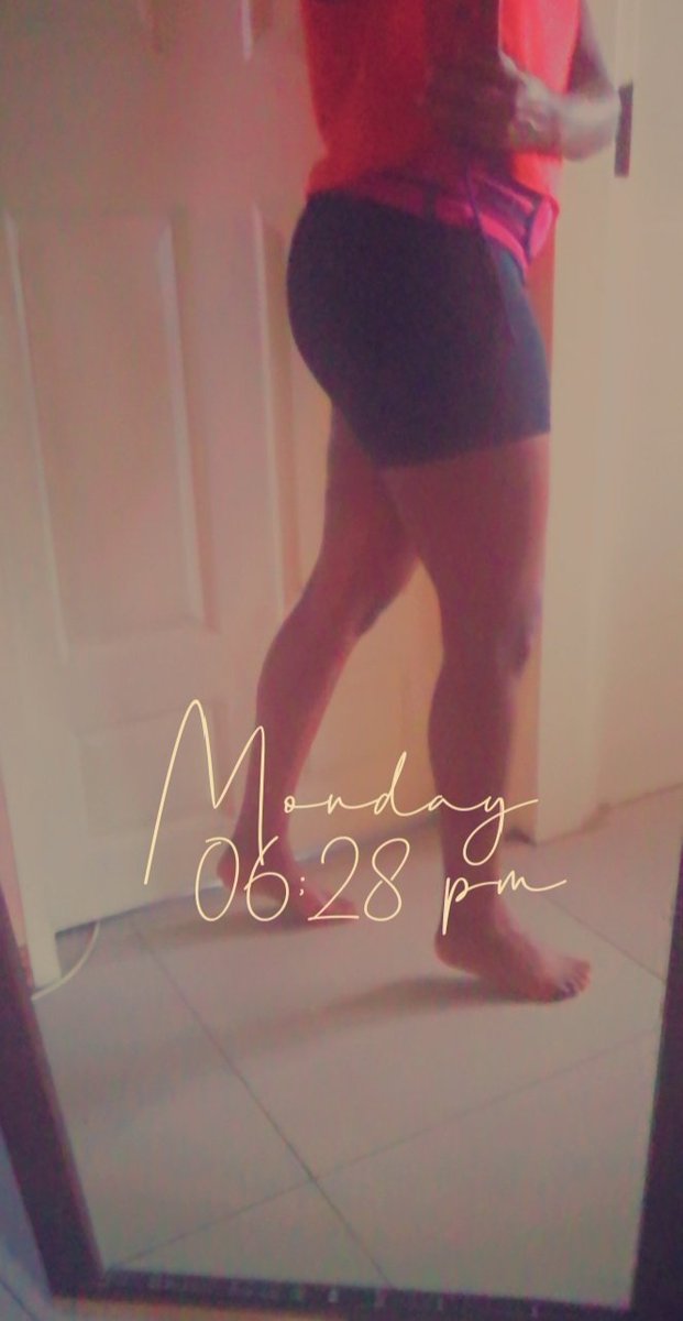 masheezzy's tweet photo. Me checking out my legs... After leg day... πππ₯π₯π₯π₯πππ
#NeverSkipMonday
#GettingMySexyBack #HealthyEating #HealthyLifestyle #Teapreneur https://t.co/oP4k07euQF