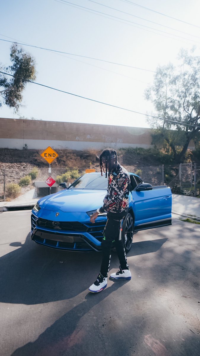 LA been treating me well😏