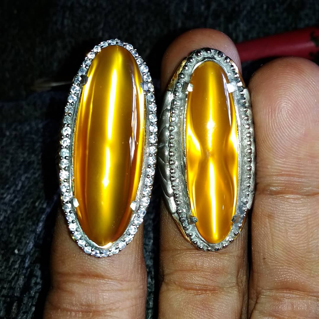 BoedaghA's tweet photo. Yellow gold Rafflesia... 

Borongan lebih murah bos qu.... https://t.co/G3saVbSmtU