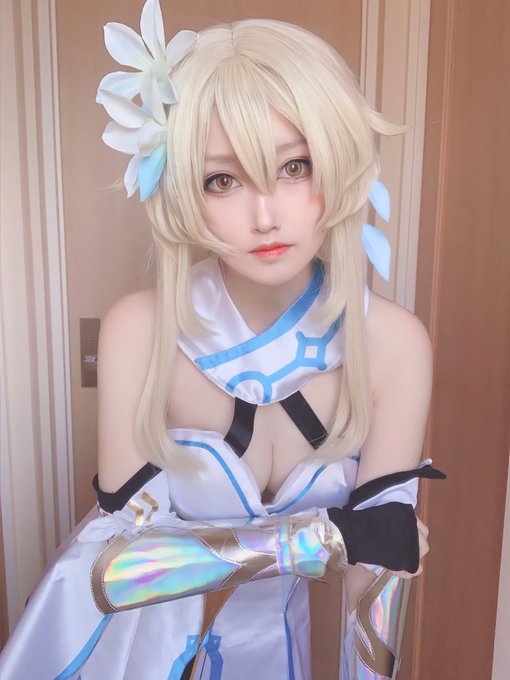Twitterのコスプレ画像31