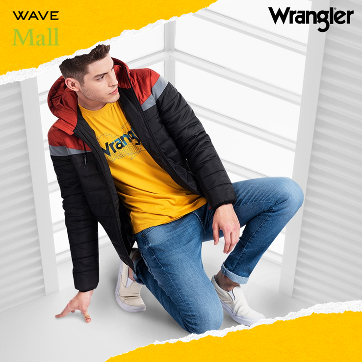 WaveMalls's tweet photo. Need to look stylish and stay warm, Checkout new Winter essential by Wrangler. Explore the range now, shop at @Wranglerdenims store at Wave Mall Moradabad.
#WaveMalls #WaveMallLucknow #WranglerJeans #Winter #Winterwear #Updateyourwardrobe https://t.co/hglOiTJFfc