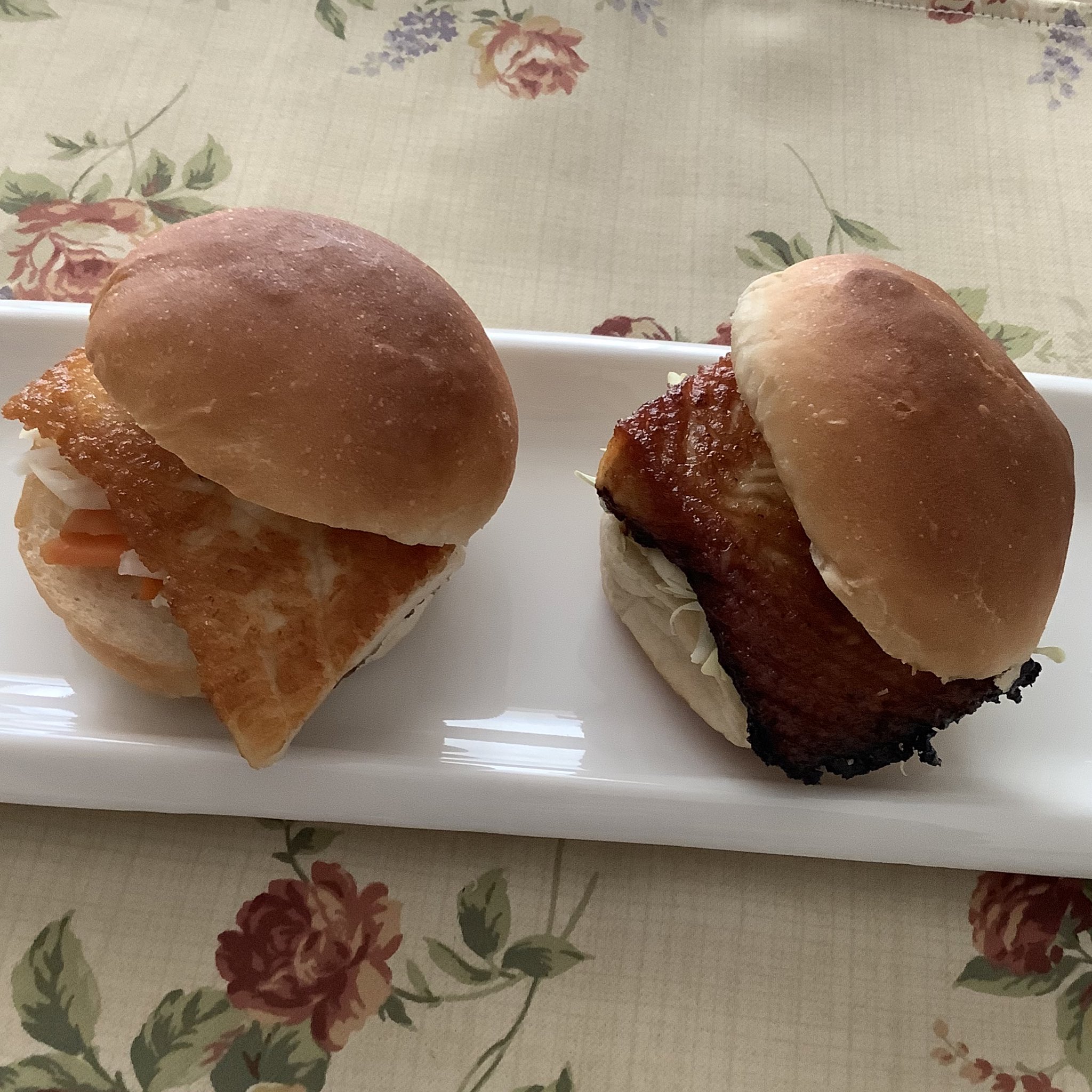 Kawamoto サバサンドならぬカンパチサンド2種 塩焼きと照り焼きを作ってみたら 照り焼きマヨネーズが美味しかったです パン好きとしてはお魚サンドがもっと増えてほしい マルハニチロ よかとと薩摩カンパチどん T Co Kbauwgflv4 Twitter