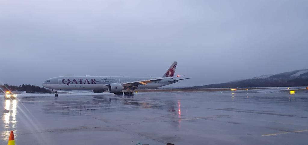 Qatar Airways tweet media
