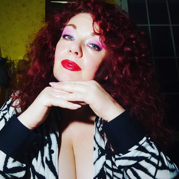 Miei carissimi fans vi abbraccio tutti e vi bacio 💋💋💋💋 https://t.co/ZnrK7PDeYZ<a href="/tag/follow"class="tags"><span>#follow</span></a><a href="/tag/beautiful"class="tags"><span>#beautiful</span></a><a href="/tag/actress"class="tags"><span>#actress</span></a><a href="/tag/followers"class="tags"><span>#followers</span></a><a href="/tag/foryou"class="tags"><span>#foryou</span></a>