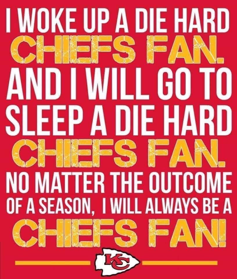 igotmilk44's tweet photo. @PatrickMahomes Always💛🏈❤️ https://t.co/4WB15kDuEx