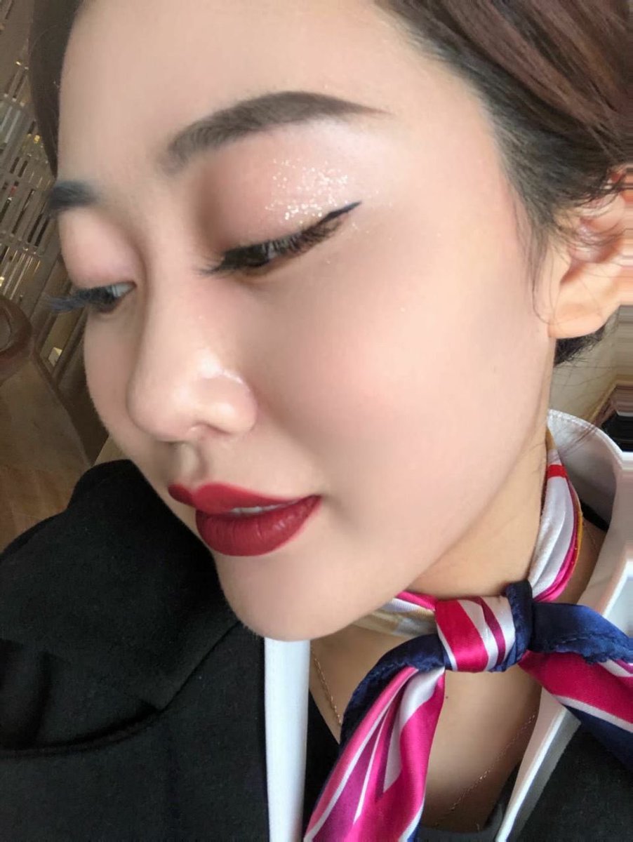 dnfpua's tweet photo. #空姐 #丝袜 #女神 #露出 #性感 #露出 #自拍 #美乳 #反差系 #自由偷拍 #清纯 北京清纯女神00后，男友投稿，照片135张，视频98段，身材好很嫩，第一次3p后哭了，小姐姐被戴眼罩3p，高潮了3次，叫的很嗨，爽完才知道两个人操自己，哭了 https://t.co/hYrhM2SpVE