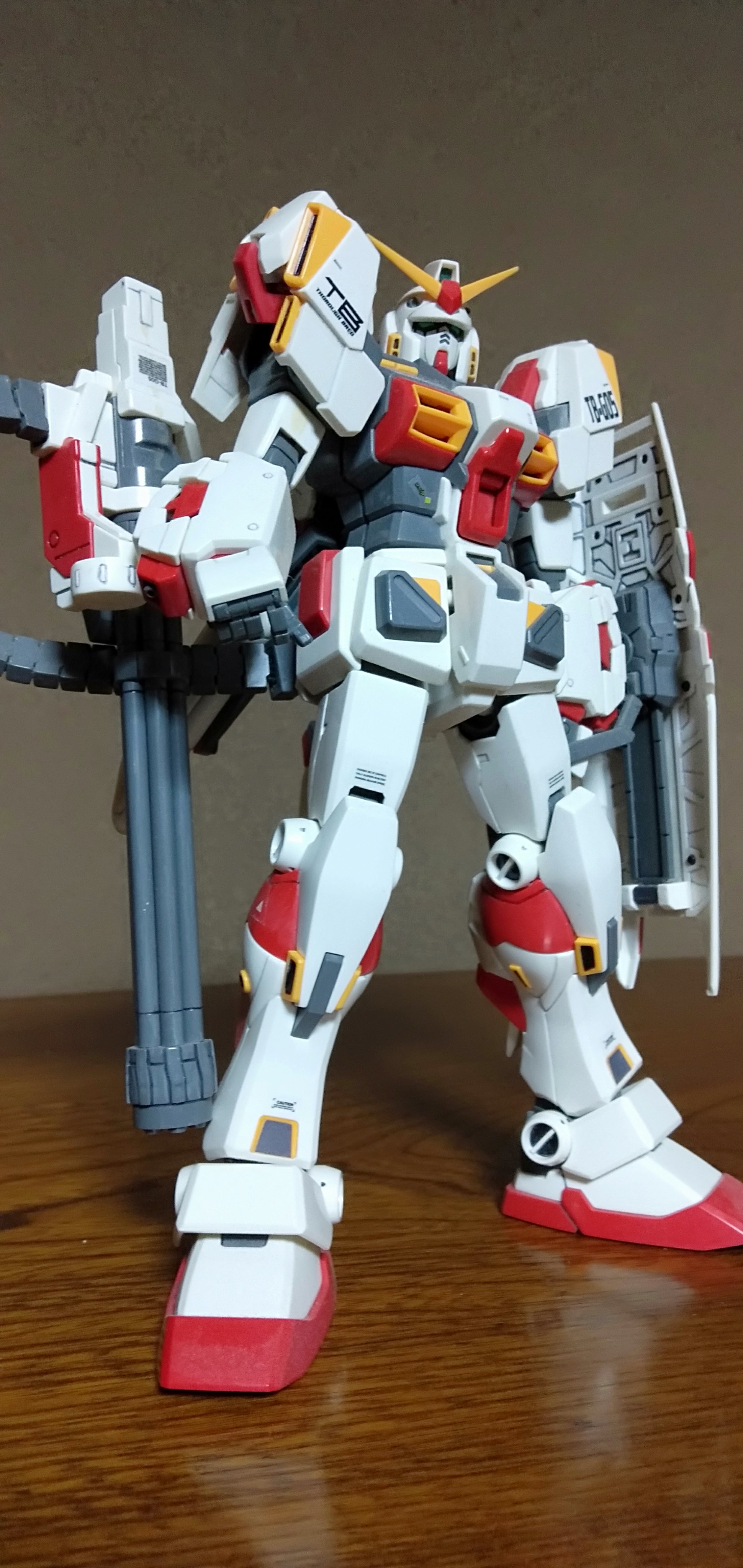 Masaki 本日2月9日は 機動戦士ガンダム外伝 宇宙 閃光の果てに 等各種ガンダム漫画を描かれた 漫画家夏元雅人先生の誕生日です ガンダム ガンプラ 夏元雅人 Mgガンダム5号機 T Co Ybo3dfg7g7 Twitter