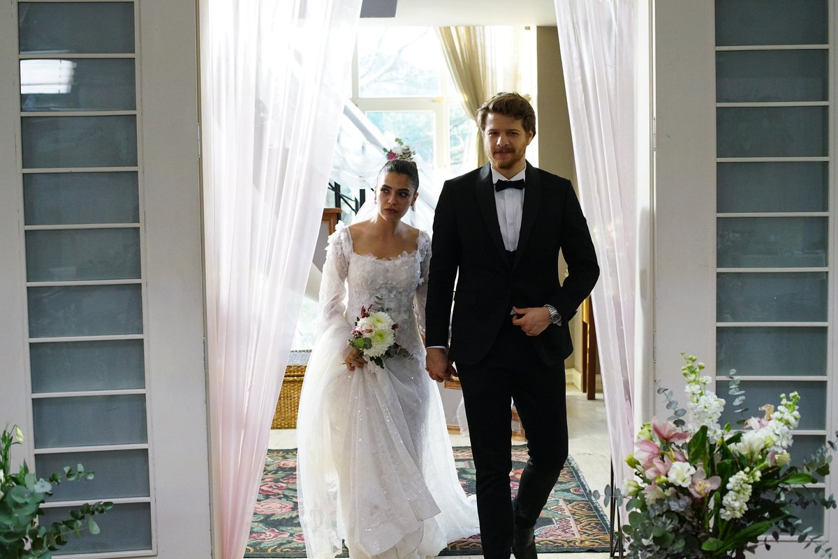 плотина на турецком языке