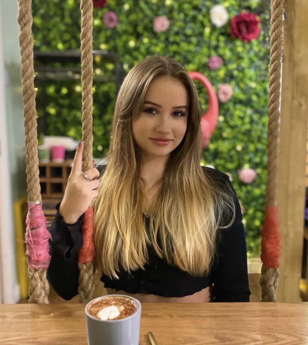 plush_cafe's tweet photo. Weโre gona #BrunchSoHard when #Lockdown is over! โ๏ธ๐ฅ
Who will you be treating to #brunch when we can all get out again? ๐
Gorgeous photo of #PlushBabe @emilyhumphries in the #GardenRoom! ๐
#PlushCafe #BrunchGoals #York #OnlyInYork #LoveYork @VisitYork @VisitYorkBiz https://t.co/MdNiDlhZPu