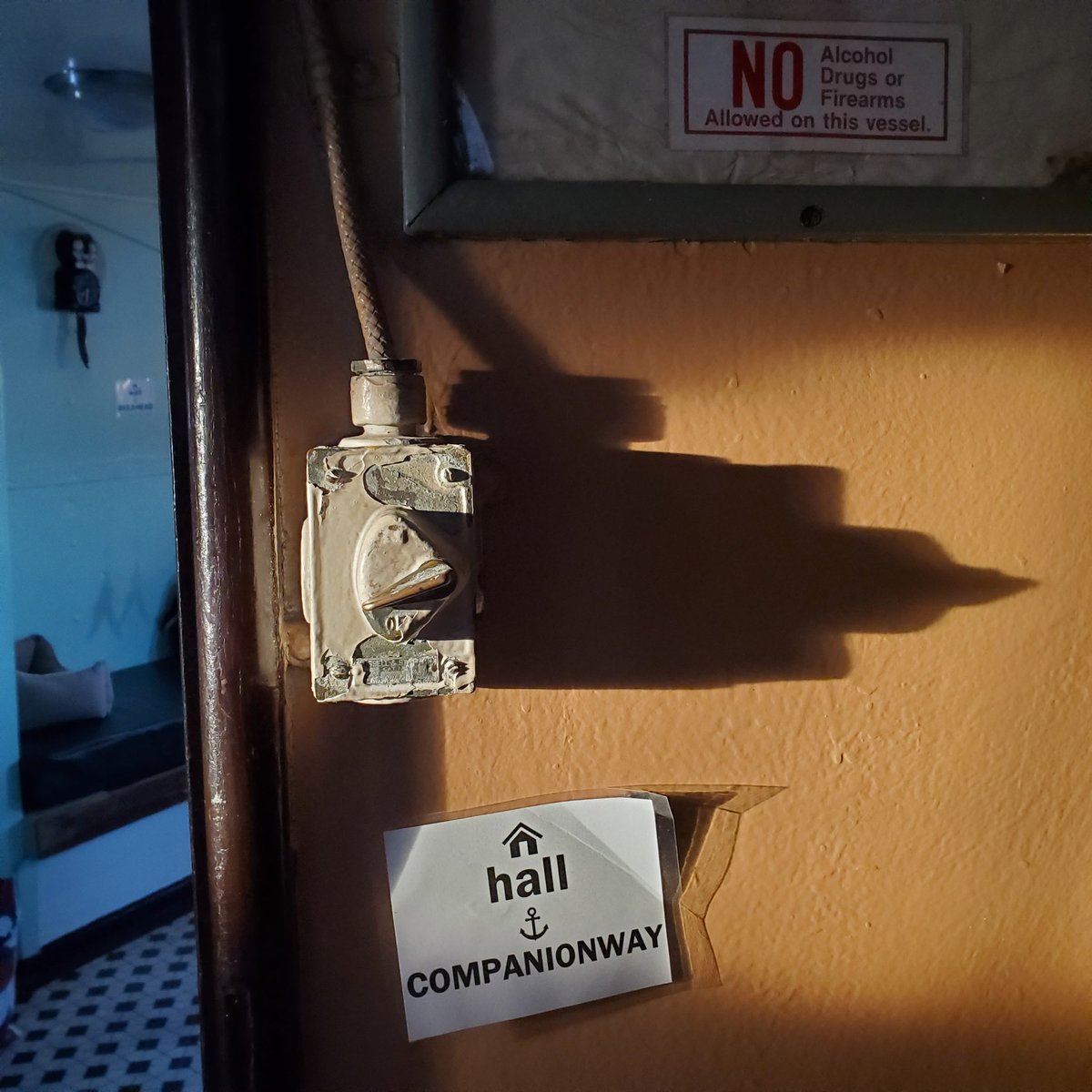 PortSideNY's tweet photo. Good morning. We have a skyscraper aboard.
#shadows on #ship #MaryWhalen along with #maritime vocabulary 
#RedHook #RedHookIsMagic #Brooklyn #NYC #WaterStories https://t.co/vgj3sAk9jV