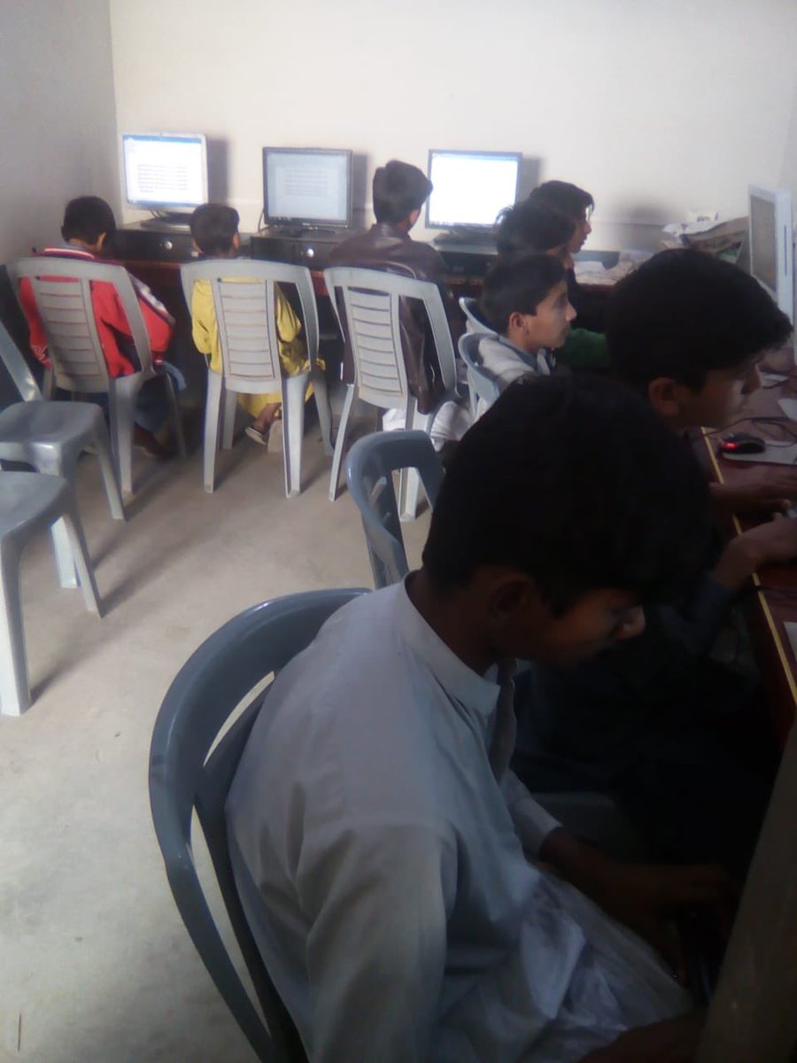 Sunnylaghari2's tweet photo. Masha Allah, we are small but our aims are big. (Skill development) https://t.co/NM9IVtuyIO