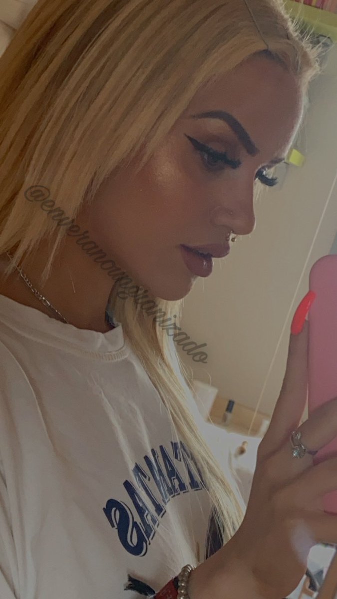 FindomNeri's tweet photo. vuelvo al findom, ahora mis fotos tendran mi @ de Ig y de Tw ( @enveranoungrani ) YA SABEIS QUIEN VUELVE A MANDAR #findom #pelele #paypig https://t.co/9XeXFpT292