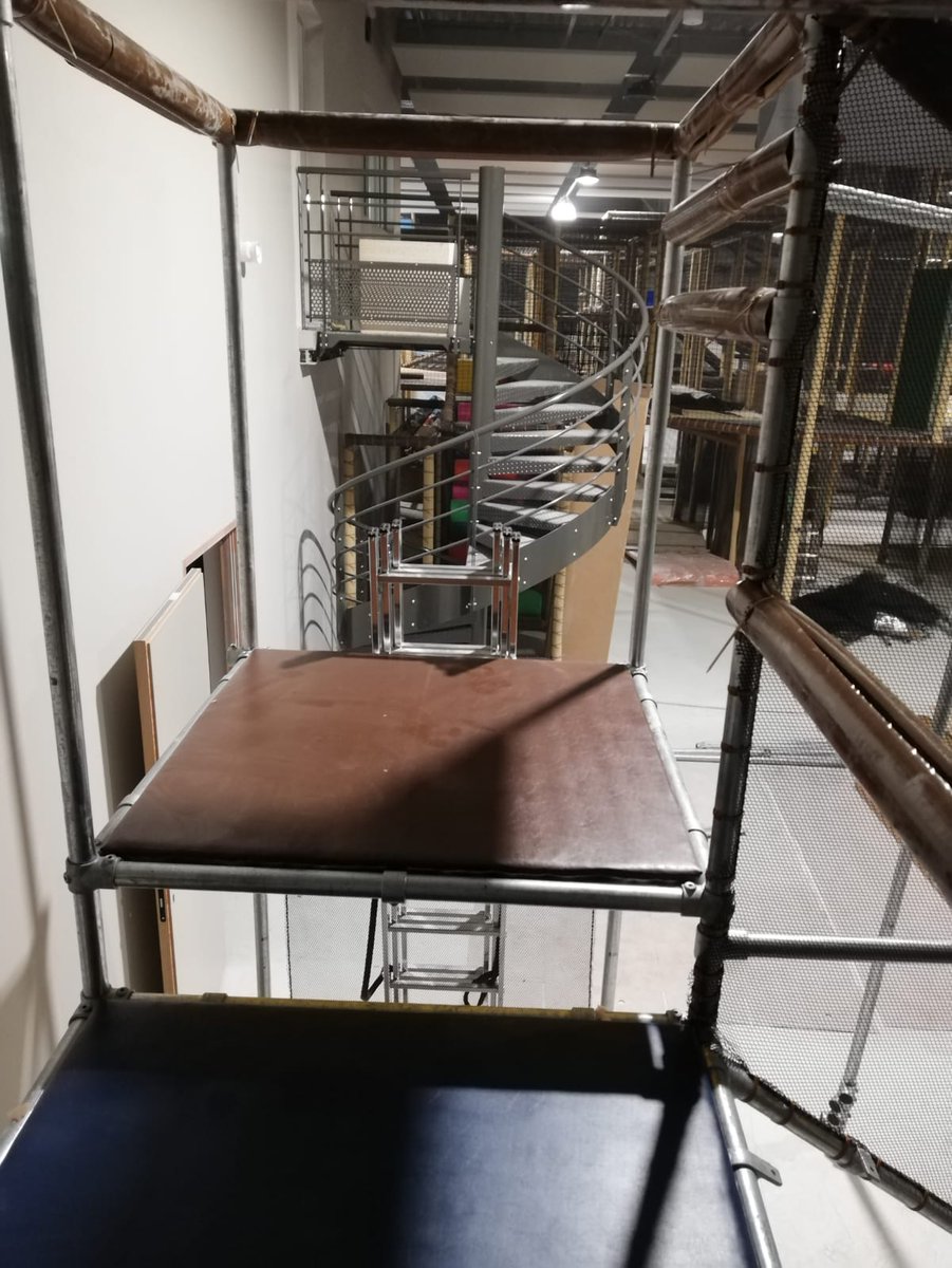 playmartgroup's tweet photo. France, Saint-Etienne, Update 
Even during the strict restrictions in France our team is on site and is continuing the buildup of the  baby area, toddler area, playground…and more activities and theming is to come.
Оur consultancy team is at your disposal at sales@playmart.eu https://t.co/7eOxye2VKF