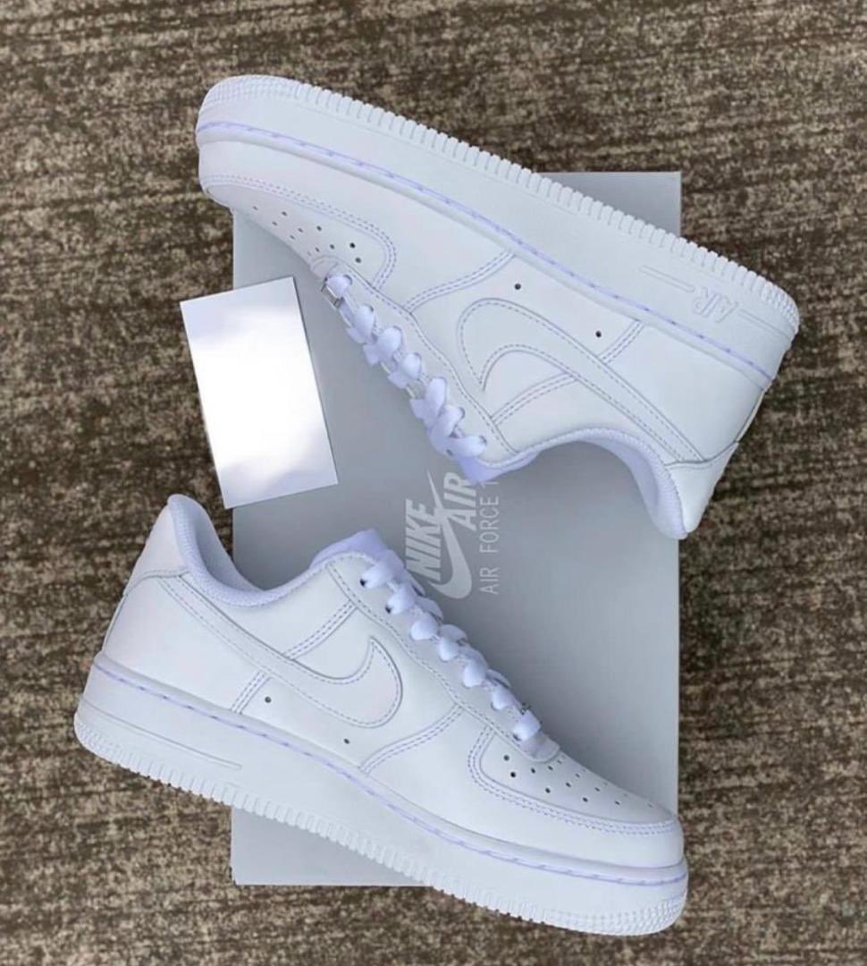 eqsneakerstore's tweet photo. Surprise her this Vals with lovely sneakers. πβ€οΈ
Enjoy free delivery!!!
0263923474
#mpaboagh #ghanasneakers #sneakersghana #sneakersforsale #accra #ghana #valentines #valentinesday #valsday Tsatsu #ElectionPetition #SupremeCourtUpdate Ewes Fante #COVID19 Uber Asante John Mahama https://t.co/mKTeEMoH7V