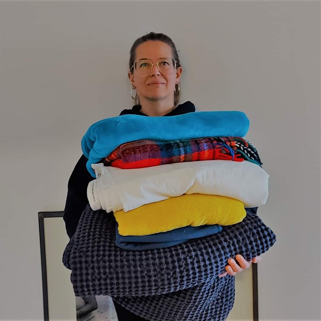 ElsRochette's tweet photo. Geen enkel mens mag in deze vrieskou buiten slapen! Er is dringend nood aan extra opvang @alainmaron. In afwachting zoekt #Doucheflux extra dekens om uit te delen op straat.
Geen #sneeuwpret voor iedereen :-( https://t.co/4IZQ5c5o4F