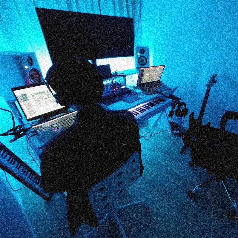 Guess who is going to bring you some new tunes soon? Click the link to find out 👀
spinninrecordsasia.release.link/do-it-again-ep

#SpinninRecordsAsia
