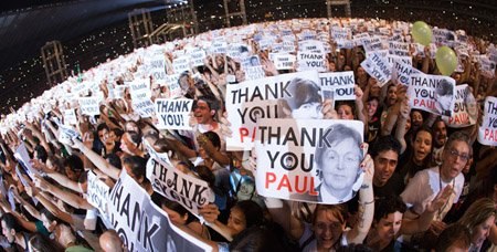 Millions of people around the world got the opportunity to see him, the experience that probably won't happen twice. His show is a journey that begin in early days, span over decades, include classics and new songs.He didn't stop writing new music, constantly working...