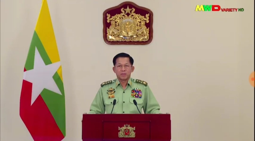  #Myanmar  #military chief who took over in Feb 1 coup called on all to stay united as a country & look at the facts & not be emotional. Alao laid out 5 points on what he's doing for country now that he has taken over  #WhatIsHappeningInMyanmar