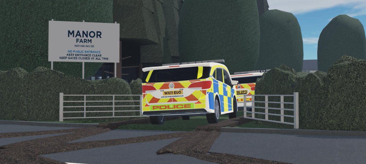 Emergen59140464's tweet photo. Breaking news from Manor Farm, A 999 reported a suspicious person who had driven into manor farm without permission and attempted to steal crops. She is now in custody and being charged appropriately, according to RPU the suspect made a run for it, but was later caught. (ROBOLX) https://t.co/99d4h61umg