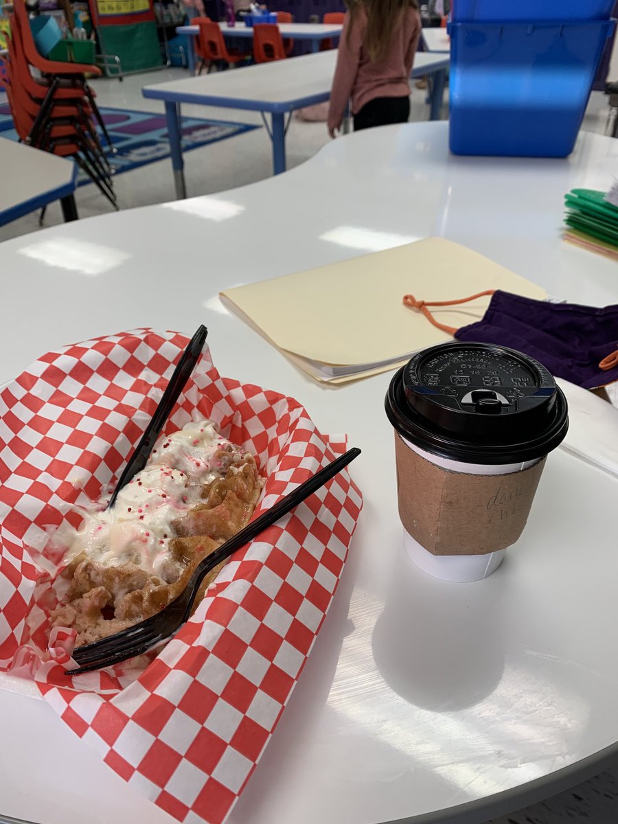 Thanks to our amazing PTO! They provided Chic-a-Dees for breakfast! ⁦<a href="/Alex2Inspire/">𝙰𝚕𝚎𝚡𝚊𝚗𝚍𝚛𝚊 𝙼𝚊𝚛𝚝𝚒𝚗</a>⁩ ⁦<a href="/SassySimm/">Amy Simmons</a>⁩ ⁦<a href="/FollowingFowler/">Fowler Elementary</a>⁩