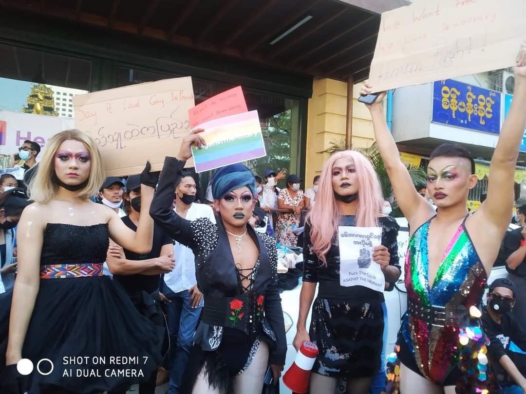 Demisty30's tweet photo. Myanmar Drag Queens protests against Military Coup.🇲🇲❤️#SayNoToDictatorship #JusticeForMyanmar retweet please https://t.co/Q4EcsyAt77