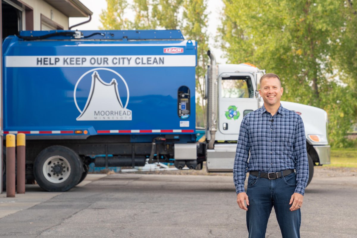 MinnesotaCities's tweet photo. Cooperative purchasing and a great first impression helped @cityofmoorhead boost their recycling rate by 500% with a no-sort system. https://t.co/uuynB9ocF8 #MnCities #GreenStepCities https://t.co/V8KiyAUaCr