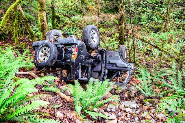 4WDriveCanada's tweet photo. A Refined Modern Classic - 
One of our readers and overland enthusiast added the right touches where it counts on a Land RoverLR4 to deliver even more off-road prowess - https://t.co/7S0VWfJFma https://t.co/qJhYESJFWz