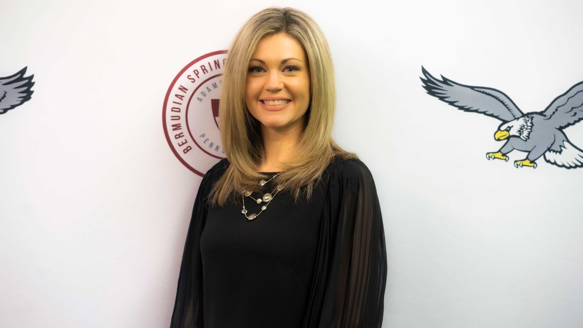 peteandc's tweet photo. Congratulations to the 2021 #PETEandC Innovator of the Year Award winner @kheiladunkerly of Bermudian Springs SD (@bermudianspring) ! https://t.co/wlA1rUlnA8