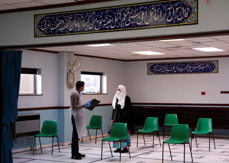 AJEnglish's tweet photo. “It was a very pleasant experience having it in a trusted place like the mosque.” - Shenaz Sajan, 60

How Muslims in the UK are finding comfort in receiving the COVID-19 vaccine at mosques https://t.co/2ExaeHMJYT https://t.co/U0IIvUf08Z