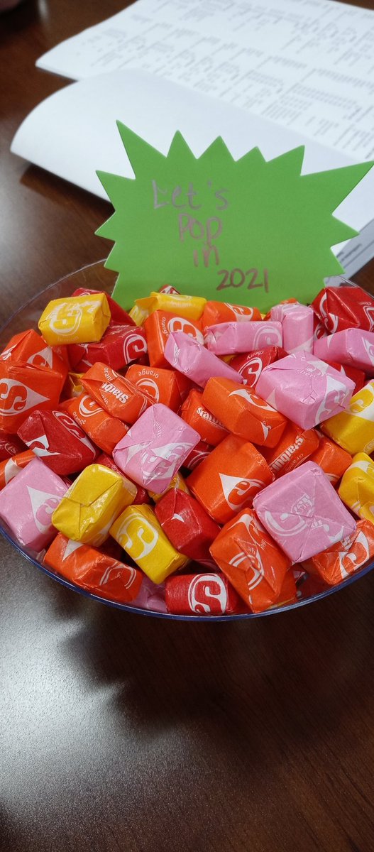 sonjafreeman79's tweet photo. Small tokens and words of encouragement for our amazing 1121 associates. @JimSimmonsHD. @MaeEvaWhite @Wayne_alton73 https://t.co/mMI0Gu2TEx