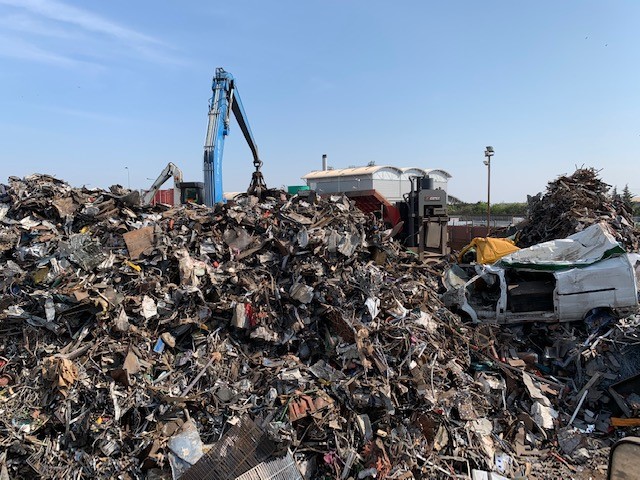 Busy processing scrap metal! 

#BaylissMetals#MetalRecycling ♻️