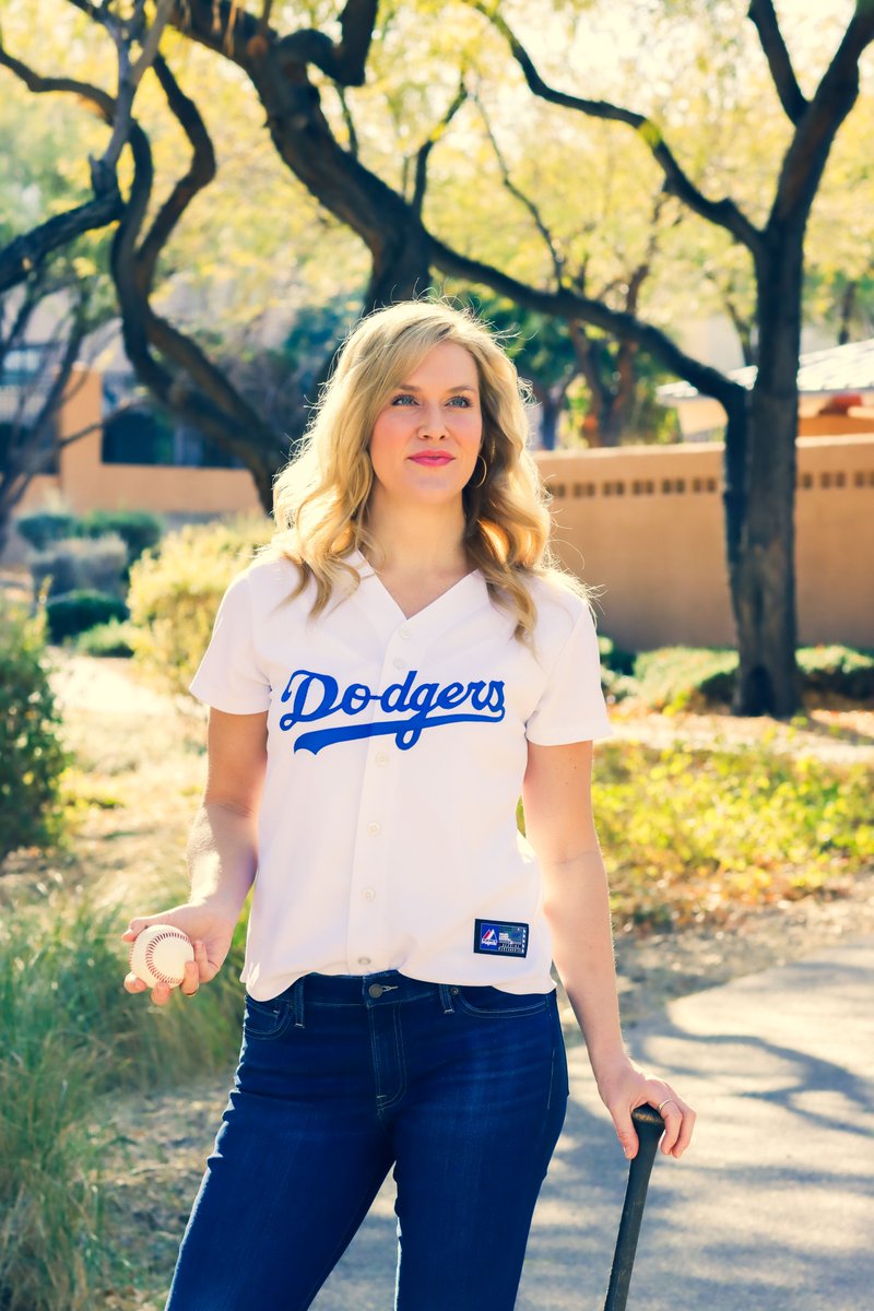 Sooooo now that football is over.. can we talk baseball? I am <a href="/Dodgers/">Los Angeles Dodgers</a> ready! T-19 days till Spring Training starts. Who are rooting for? ⚾️😊