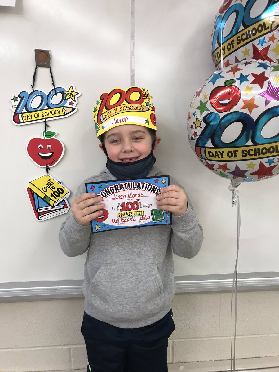 Happy 💯th day of school!  #teamfairfax <a href="/FairfaxPearn/">Melanie Pearn</a>