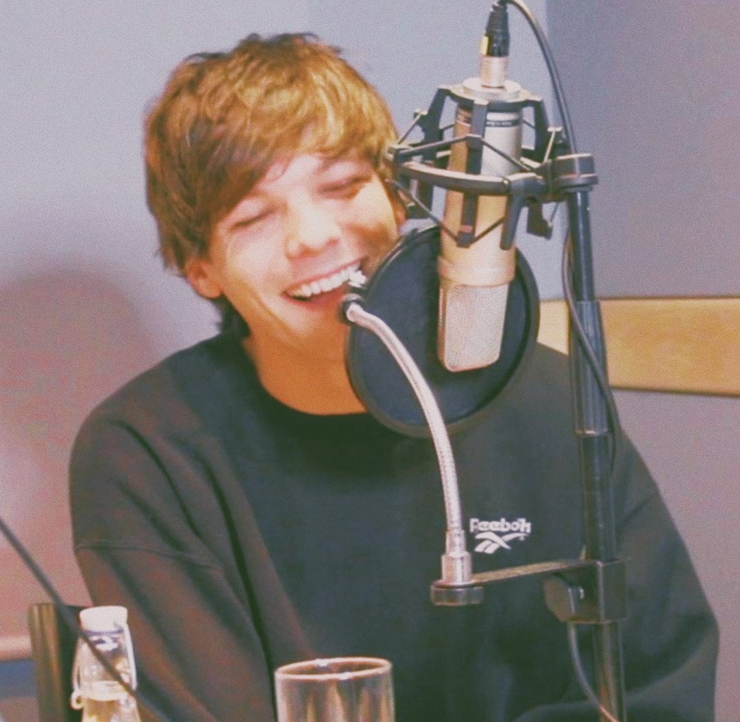 streamsforlouis's tweet photo. Track 14- LONDON BOY

Is it just us or London Boy reminds you of Louis too? 

#ProjectDefenceless #StreamForLouis https://t.co/XDe2roqIM8