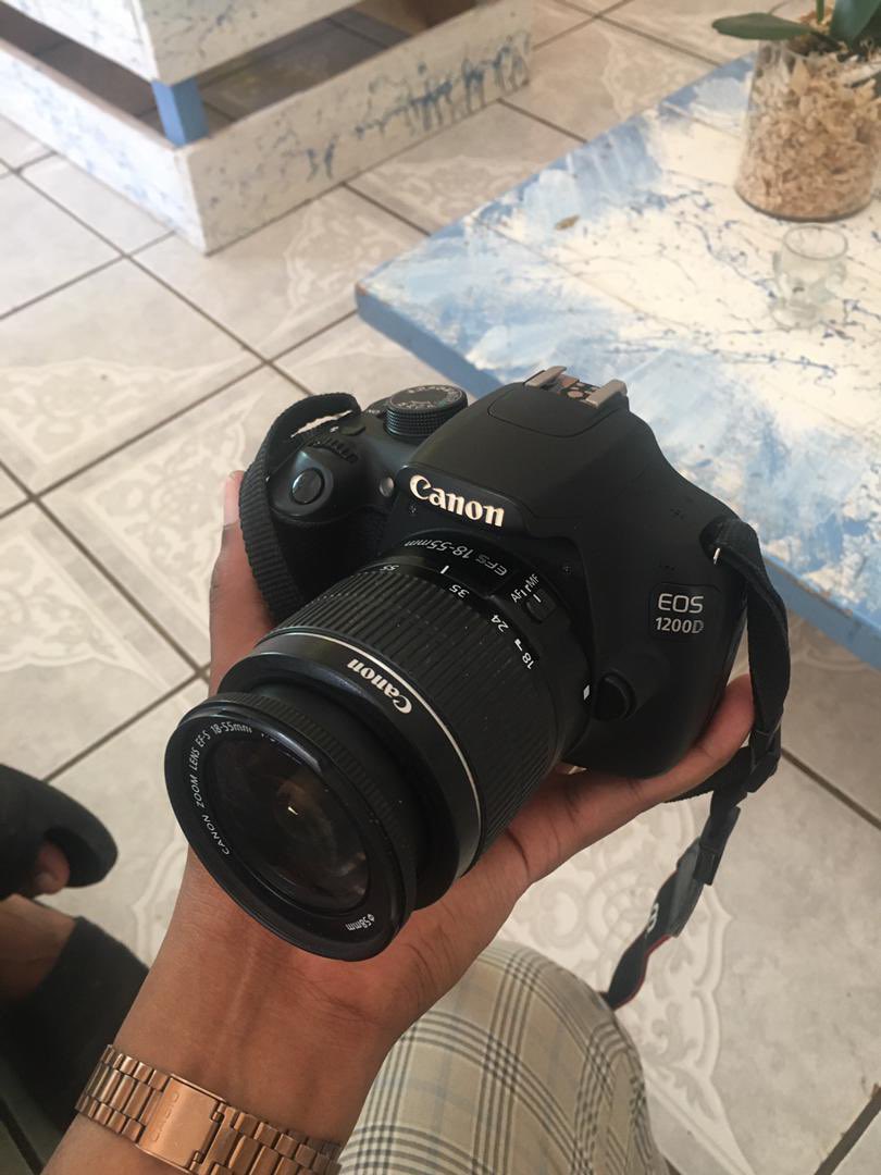 Canon Eos 1200d Stock Battery