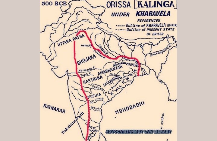 Kharavel did not stop, he soon started the South Digvijay and defeated Satavahana king Shatkarni I शतकर्णी on the banks of river Godavari.     Along with defeating other kings of the south, primarily Pandayan empire.