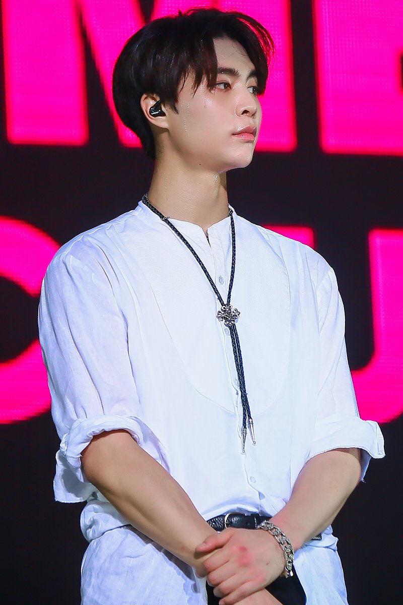 생일축하한다아♡

#HAPPYJOHNNYDAY