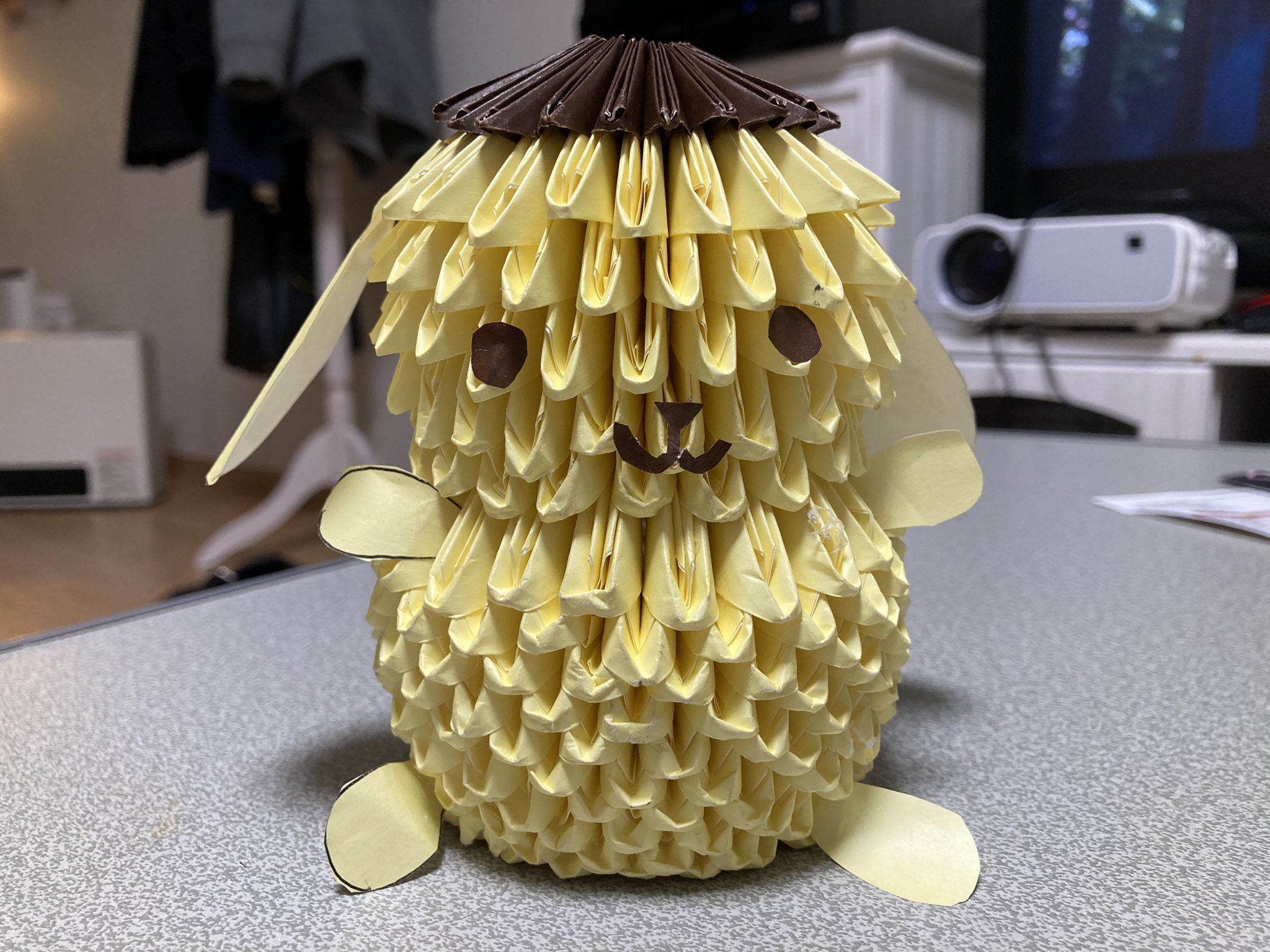 Yu Ki 最近の趣味 折り紙手芸にはまっている 昔 親戚のおばぁちゃんが鶴とか組み合わせて作ってたのを思い出し 最近やり始めました この前はミニオンとかスティッチとか作りました 今回はポムポムプリンに挑戦 なんとかできました 折り紙