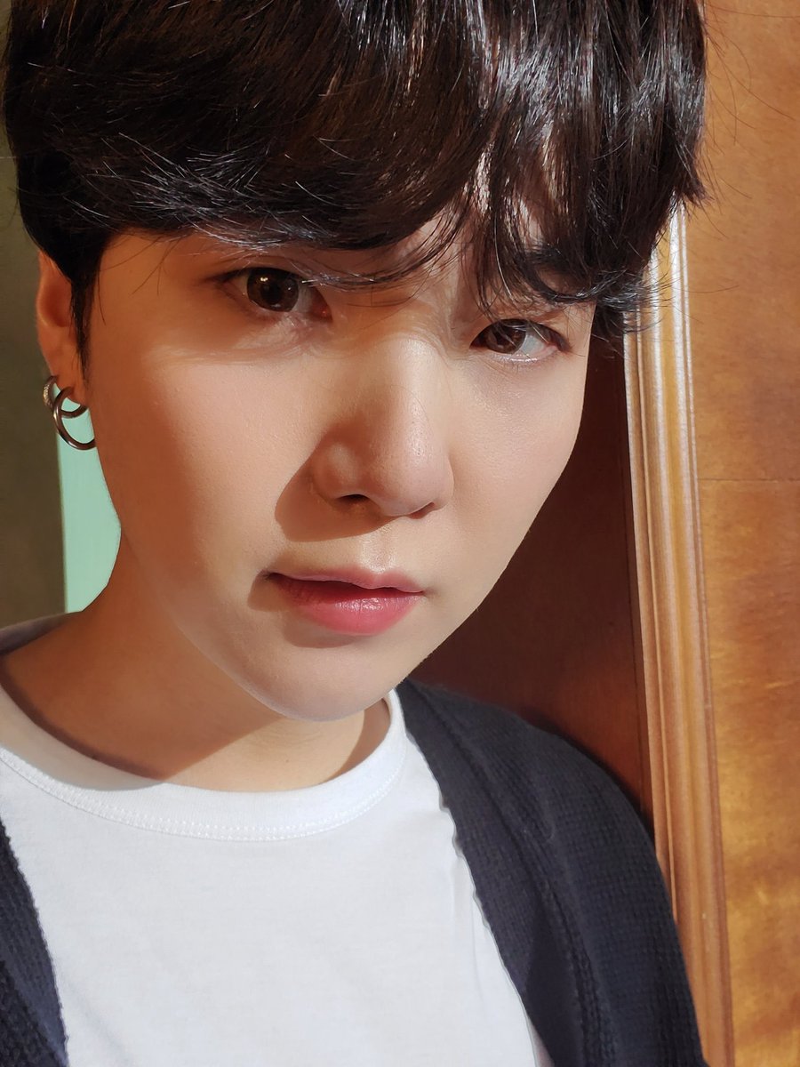 thread of ONLY the yoongi selca