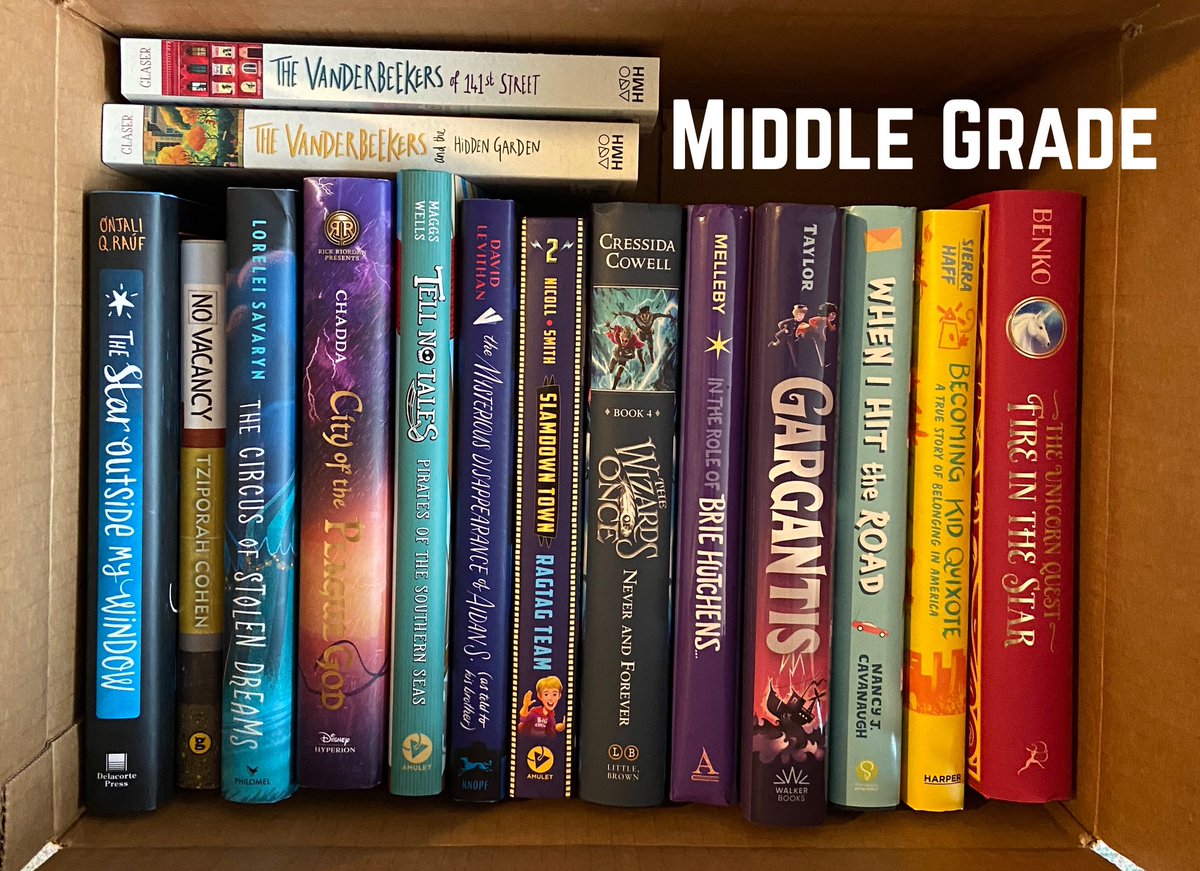 KarinaYanGlaser's tweet image. ✨New Giveaway!✨Follow &amp;amp; R/T to enter! Indicate which box you would like in the comments (picture book, middle grade, or YA). I’ll add signed copies of Vanderbeekers 1 &amp;amp; 2 in the MG box.✨I’m doing this often, so stay tuned! Contest ends 2/8 @ 9pm EST. US only. #KidsNeedBooks