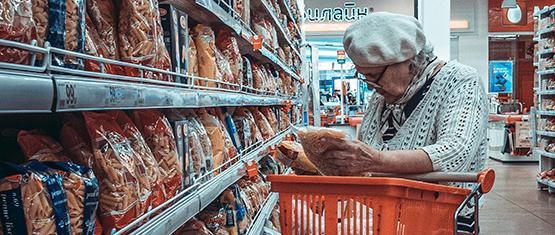 IndependentAge's tweet photo. Have extra costs for online food shopping forced you or a loved one to go to a supermarket to access food, despite being advised to stay home?
Get in touch to share your story and support our campaign to urge supermarkets to suspend additional charges during #lockdownthree! https://t.co/TrLcxb0EeD