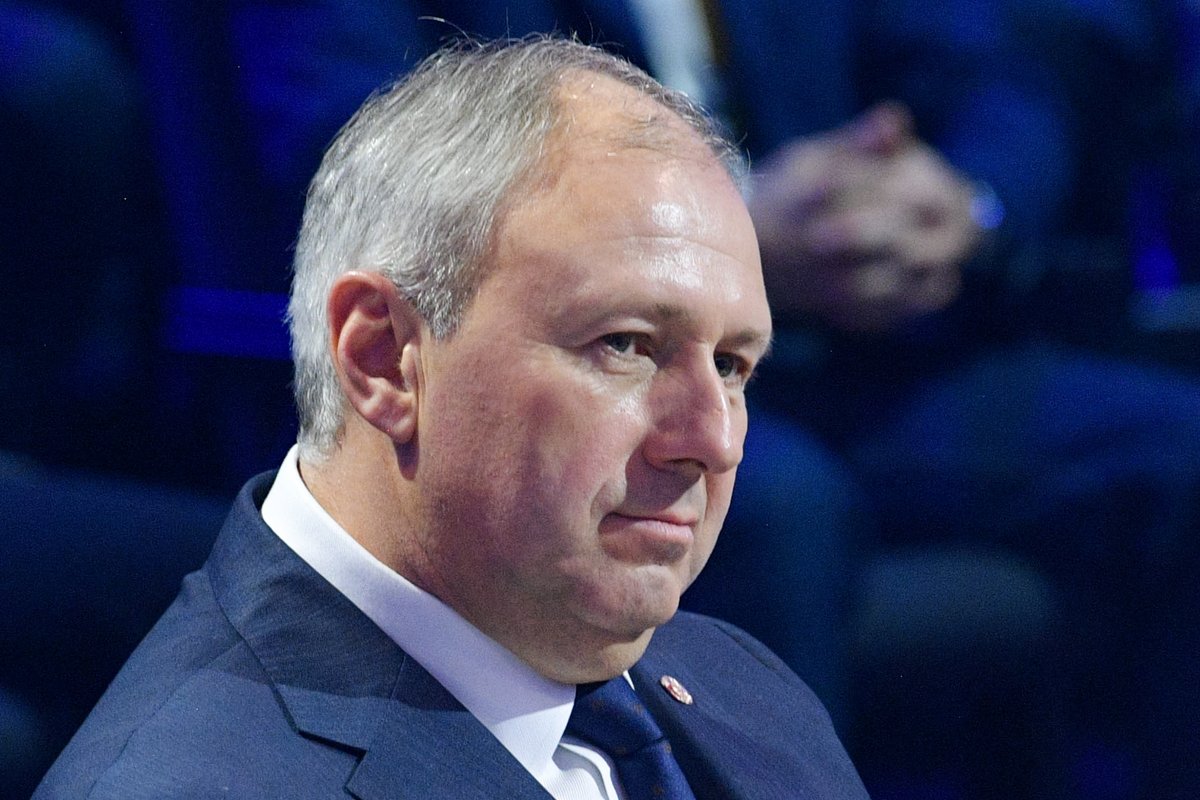 Belsat_Eng's tweet photo. Feb 8. Former #Belarus PM Syarhei #Rumas: ‘I am not arrested’ https://t.co/MqJFxhff2g https://t.co/5TWzDKm8dy